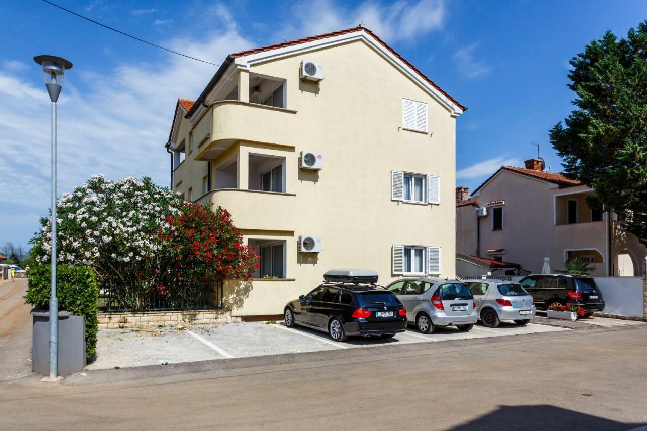 Villa Luka Malinska Exterior foto